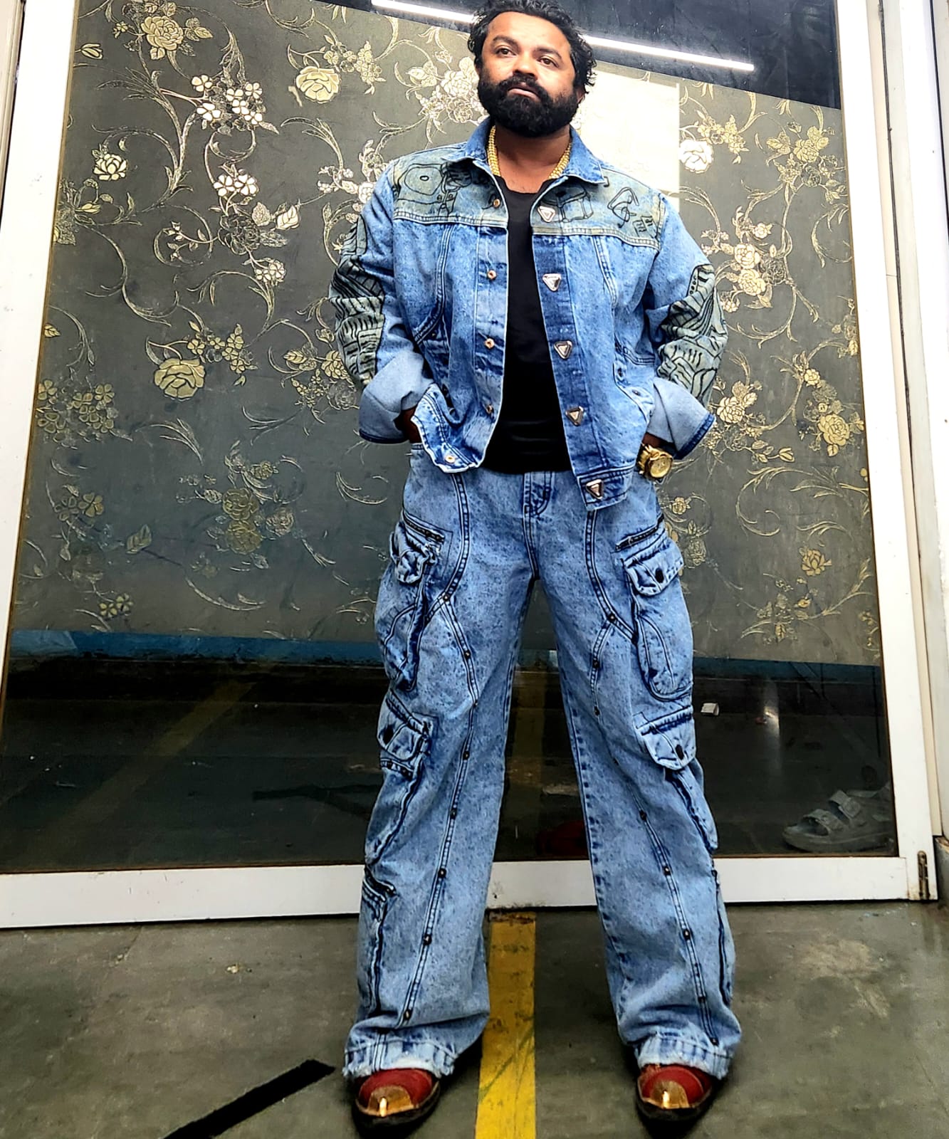 Mr. Aftab” AftabBaba founder wearing signature denim at Kalyan factory
